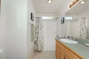 4027 Azalea Dr, Grants Pass, OR 97526 - Photo 19