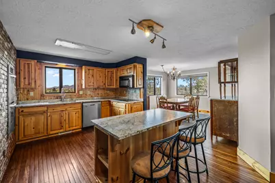 5203 NW Greenwood Avenue, Redmond, OR 97756 - Photo 7