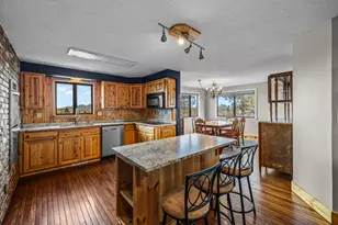 5203 NW Greenwood Ave, Redmond, OR 97756 - Photo 7