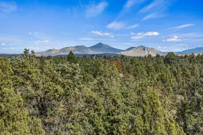 5203 NW Greenwood Avenue, Redmond, OR 97756 - Photo 29