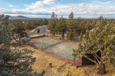 5203 NW Greenwood Avenue, Redmond, OR 97756 - Photo 37