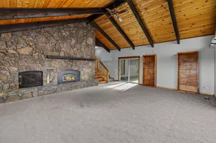 5203 NW Greenwood Ave, Redmond, OR 97756 - Photo 5