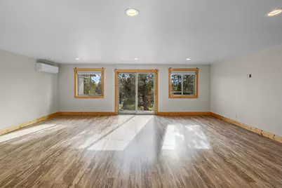 5203 NW Greenwood Avenue, Redmond, OR 97756 - Photo 17