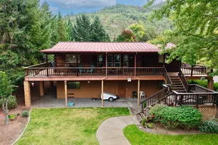 78 Maple Dr, Shady Cove, OR 97539 - Photo 5