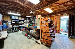 1294 Corona Ave, Medford, OR 97504 - Photo 45