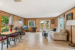 1294 Corona Ave, Medford, OR 97504 - Photo 13