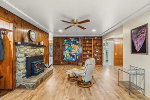 1294 Corona Ave, Medford, OR 97504 - Photo 5