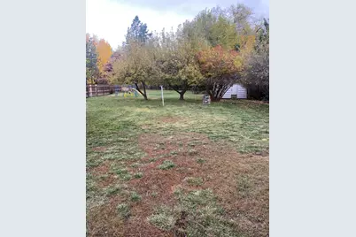 1826 Homedale Road, Klamath Falls, OR 97603 - Photo 43