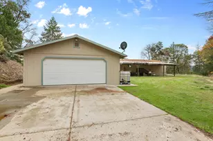 427 Murphy Gulch Rd, Rogue River, OR 97537 - Photo 5