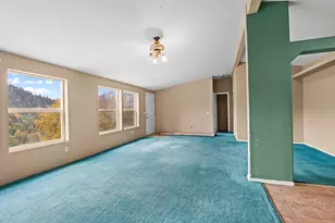 427 Murphy Gulch Rd, Rogue River, OR 97537 - Photo 17