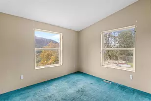 427 Murphy Gulch Rd, Rogue River, OR 97537 - Photo 19