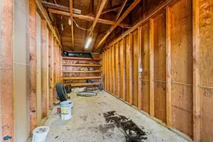 136 Hathaway Dr, Kerby, OR 97531 - Photo 19