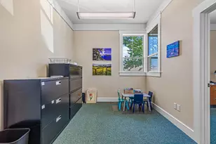 545 A St, Ashland, OR 97520 - Photo 17