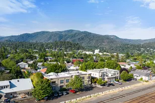 545 A St, Ashland, OR 97520 - Photo 37