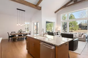 61358 Kindle Rock Loop, Bend, OR 97702 - Photo 5