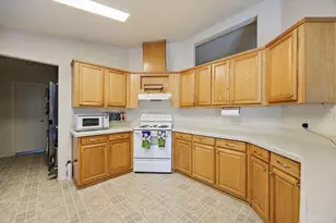 240 Mobile Dr, Ashland, OR 97520 - Photo 11