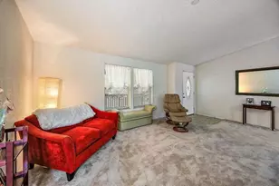 240 Mobile Dr, Ashland, OR 97520 - Photo 9