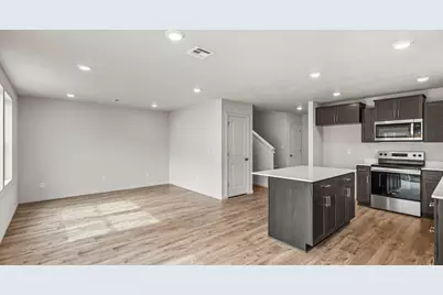 2633 Steadman Avenue, Medford, OR 97501 - Photo 5