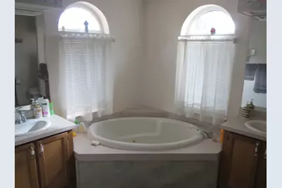 555 Freeman Road #209, Central Point, OR 97502 - Photo 7