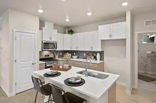 21704 SE Stromboli Ln, Bend, OR 97702 - Photo 7