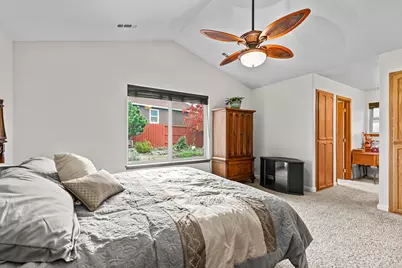 1023 Highlands Drive, Eagle Point, OR 97524 - Photo 15