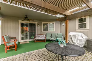 1023 Highlands Dr, Eagle Point, OR 97524 - Photo 25