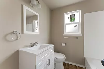 1215 W Main Street #C,F,G,H,J, Medford, OR 97501 - Photo 11