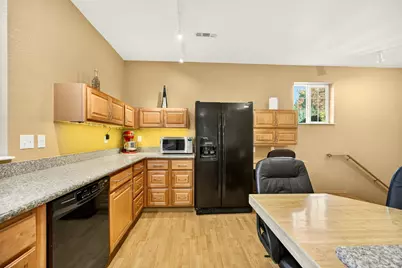 4604 Cloudcrest Drive, Medford, OR 97504 - Photo 21