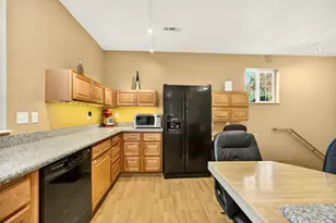 4604 Cloudcrest Dr, Medford, OR 97504 - Photo 21
