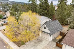 530 NE Majesty Ln, Bend, OR 97701 - Photo 33