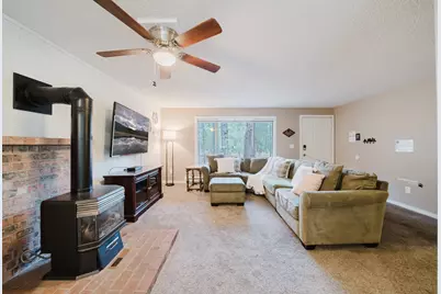 18015 Diamond Peak Lane #11, Sunriver, OR 97707 - Photo 9