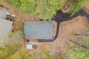 18015 Diamond Peak Ln, Sunriver, OR 97707 - Photo 43