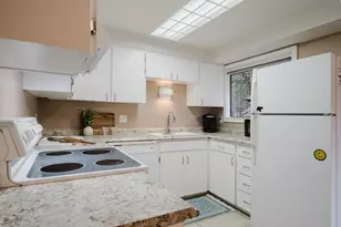 18015 Diamond Peak Ln, Sunriver, OR 97707 - Photo 15