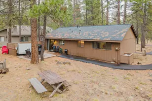 18015 Diamond Peak Ln, Sunriver, OR 97707 - Photo 39