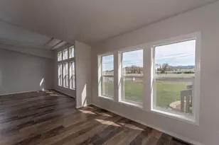 2640 Market St, Bonanza, OR 97623 - Photo 5