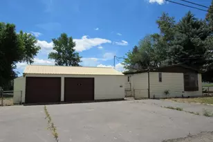 31410 Union St, Bonanza, OR 97623 - Photo 3