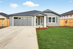 3751 Carlin Dr, Medford, OR 97504 - Photo 5