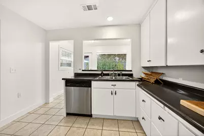 3473 Poppywoods Drive, Medford, OR 97504 - Photo 13