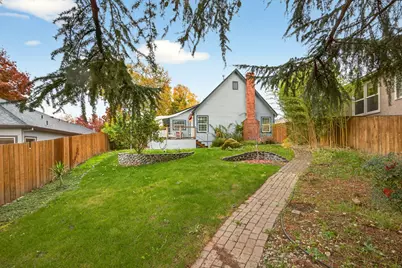 3473 Poppywoods Drive, Medford, OR 97504 - Photo 5