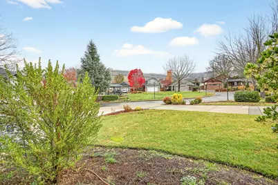 3473 Poppywoods Drive, Medford, OR 97504 - Photo 33
