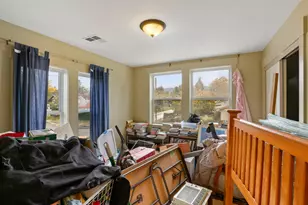 301 N Church St, Phoenix, OR 97535 - Photo 17