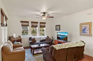 301 N Church St, Phoenix, OR 97535 - Photo 3