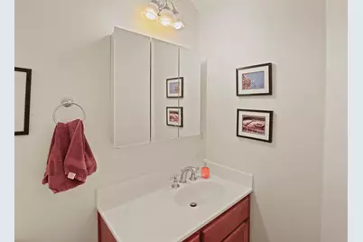 301 N Church Street, Phoenix, OR 97535 - Photo 11