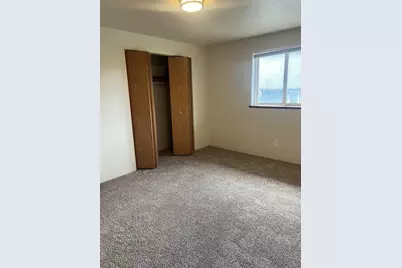 2055 Campus Drive #1 - 4, Medford, OR 97504 - Photo 17