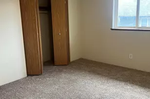 2055 Campus Dr, Medford, OR 97504 - Photo 17