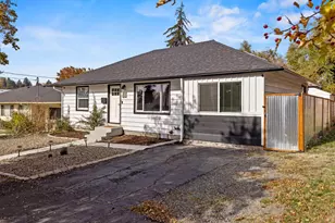 1855 Portland St, Klamath Falls, OR 97601 - Photo 3