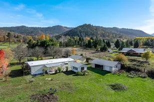 400 Holmstead Rd, Williams, OR 97544 - Photo 31