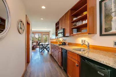 18575 SW Century Drive # 921, Bend, OR 97702 - Photo 3