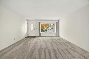 541 Barry Cir, Medford, OR 97501 - Photo 13