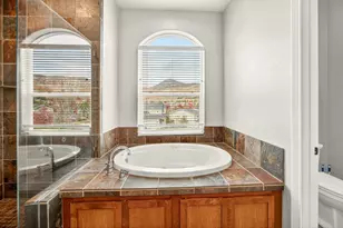 4742 Hathaway Dr, Medford, OR 97504 - Photo 19